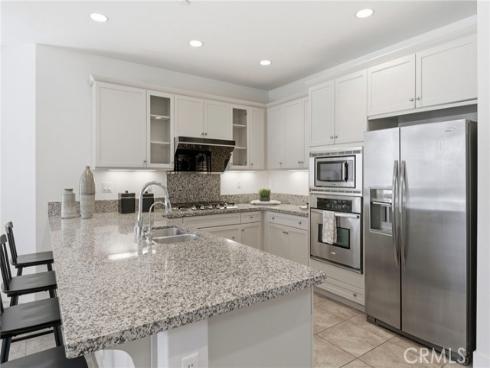 10  Willow  , Lake Forest, CA