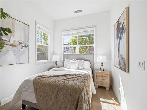 40 Forster , Lake Forest, CA