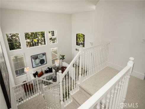 25  La Perla  , Lake Forest, CA