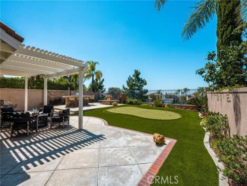 25  La Perla  , Lake Forest, CA