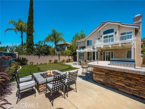 25  La Perla  , Lake Forest, CA