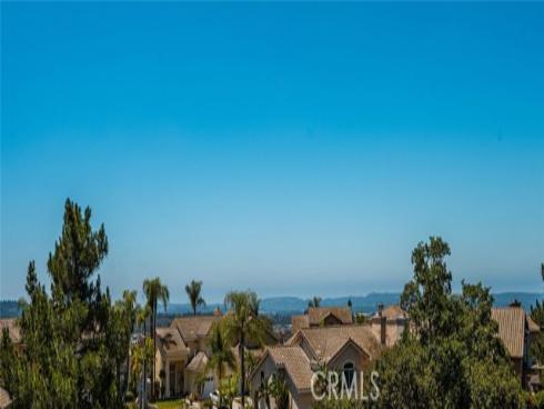 25  La Perla  , Lake Forest, CA