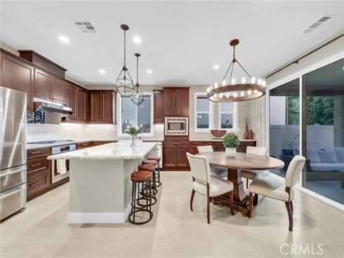 1164 Portola Oaks Dr , Lake Forest, CA
