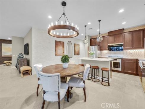 1164 Portola Oaks Dr , Lake Forest, CA
