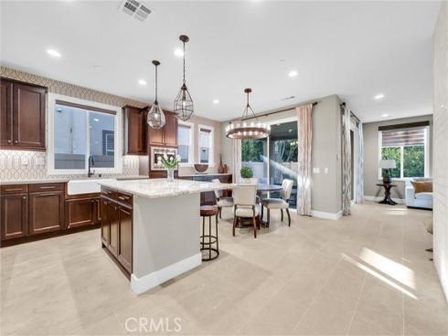 1164 Portola Oaks Dr , Lake Forest, CA