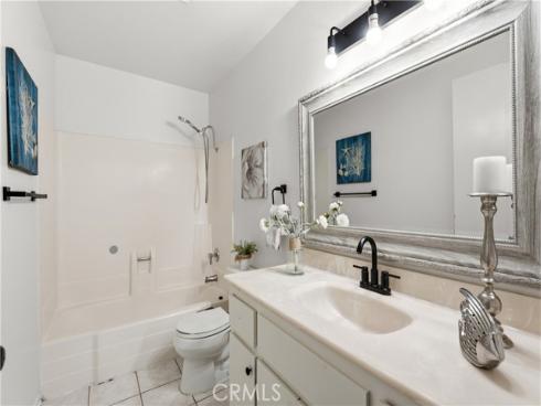 23292 Orange 6 Avenue, Lake Forest, CA