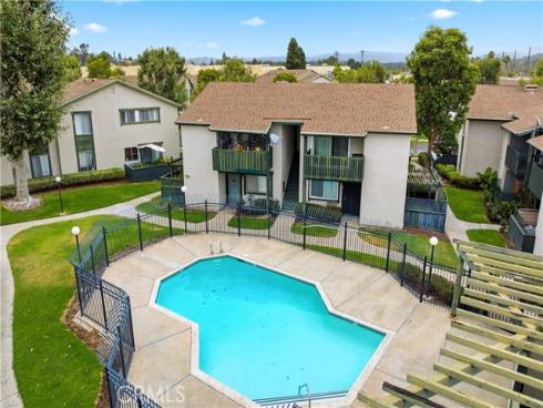 23292 Orange 6 Avenue, Lake Forest, CA