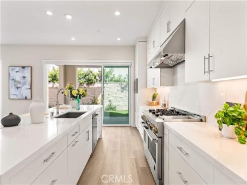 100  Walworth  , Lake Forest, CA