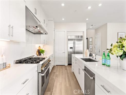100  Walworth  , Lake Forest, CA