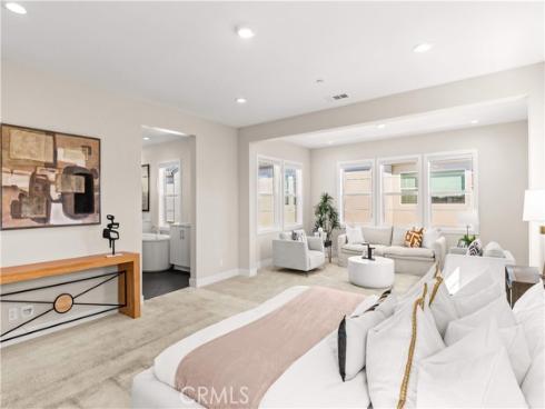 100  Walworth  , Lake Forest, CA