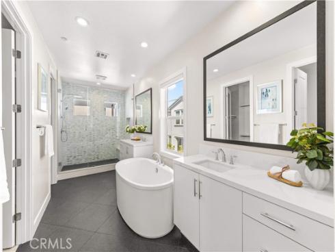 100  Walworth  , Lake Forest, CA