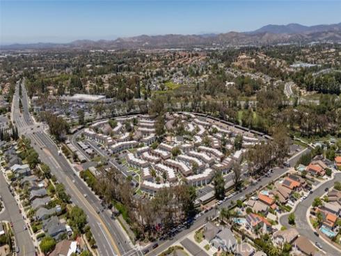 25885  Trabuco  198  Road, Lake Forest, CA