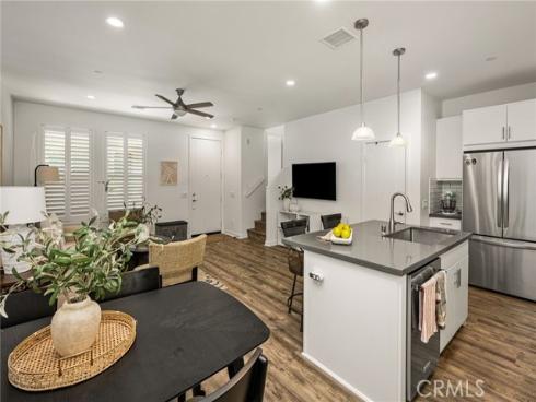 32  Savannah  , Lake Forest, CA