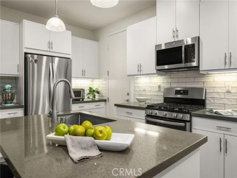 32  Savannah  , Lake Forest, CA