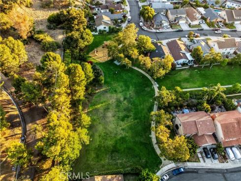 26515  Kari Brook  , Lake Forest, CA