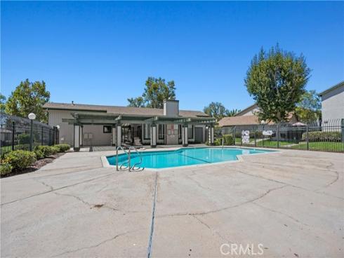 23232 orange av 2 , Lake Forest, CA