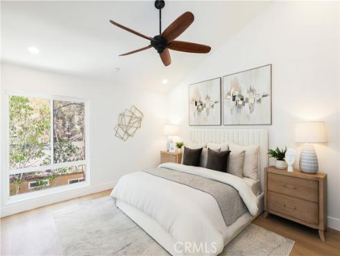 24802 Forest Knoll , Lake Forest, CA