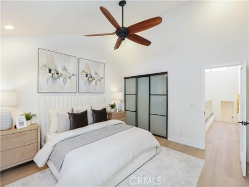 24802 Forest Knoll , Lake Forest, CA