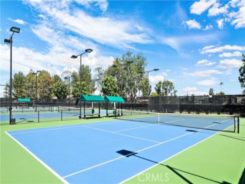 24802 Forest Knoll , Lake Forest, CA