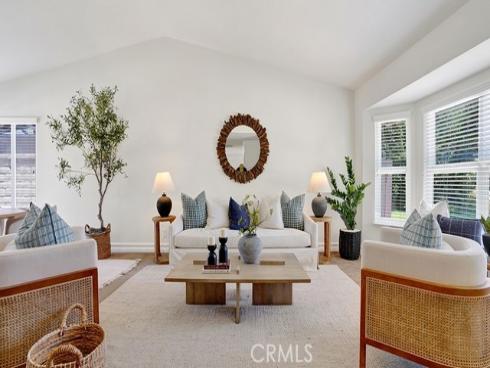 22995 Ashwood