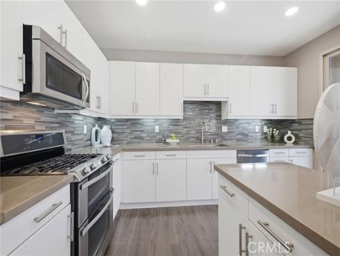 119 Wild Rose , Lake Forest, CA