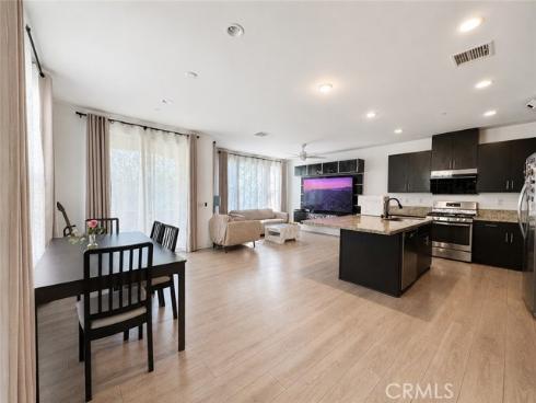 46  Finch  , Lake Forest, CA
