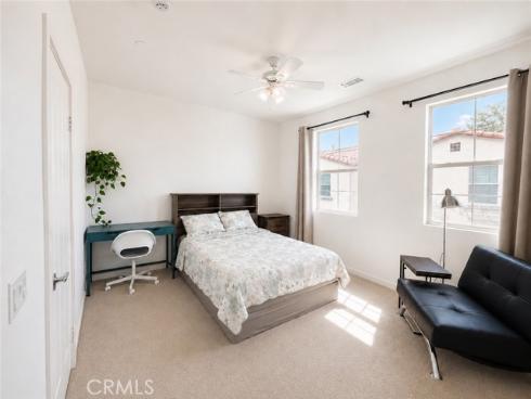 46  Finch  , Lake Forest, CA