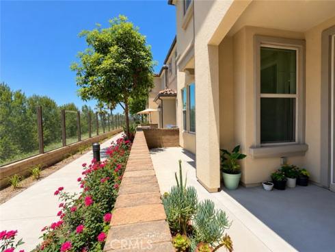 46  Finch  , Lake Forest, CA
