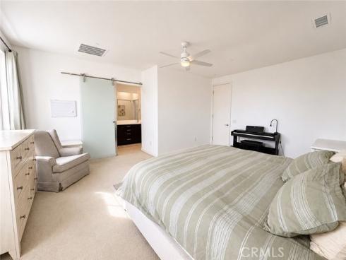 46  Finch  , Lake Forest, CA