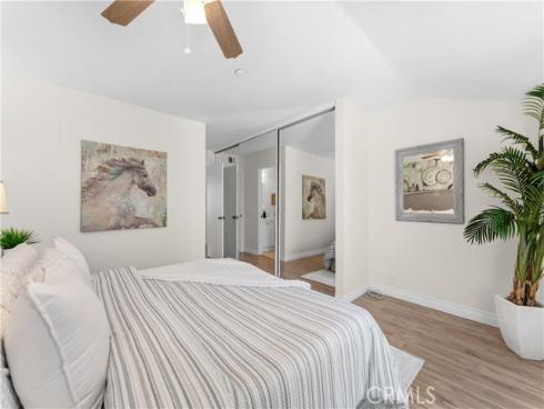 23282 Orange 6 Avenue, Lake Forest, CA
