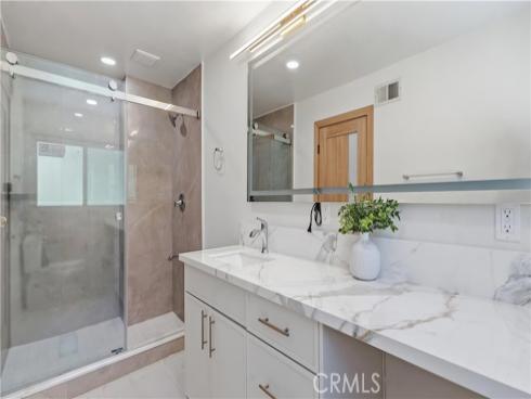 25555  Fallenwood  , Lake Forest, CA