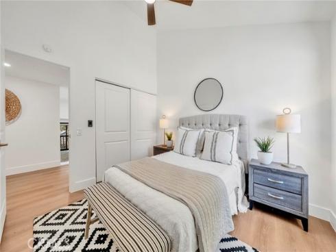 25031 Castlewood , Lake Forest, CA