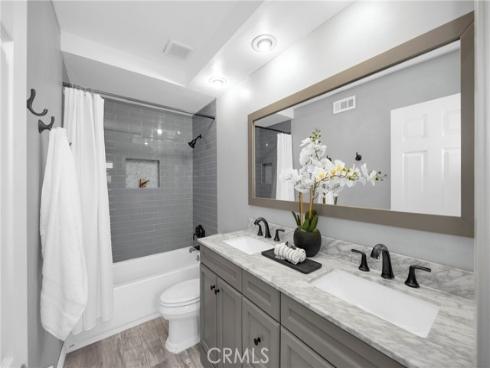 26364  Spring Creek  50  Circle, Lake Forest, CA