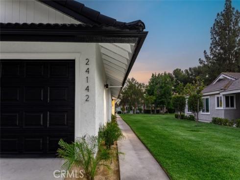 24142 Minnetonka Lane , Lake Forest, CA