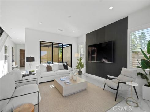 37  Caspian  , Lake Forest, CA