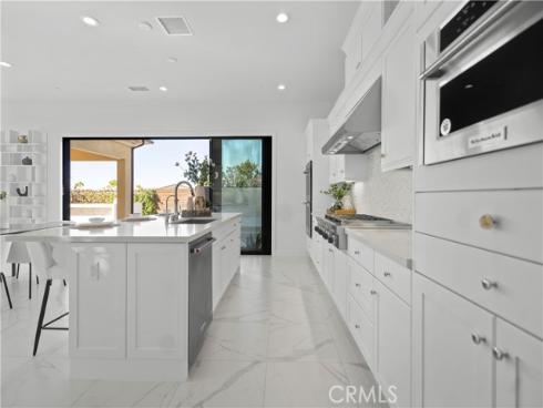 37  Caspian  , Lake Forest, CA
