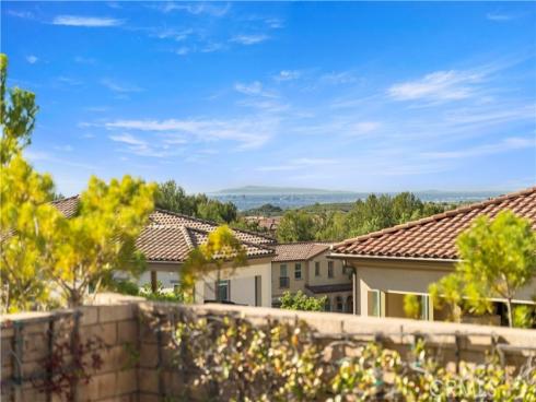 37  Caspian  , Lake Forest, CA