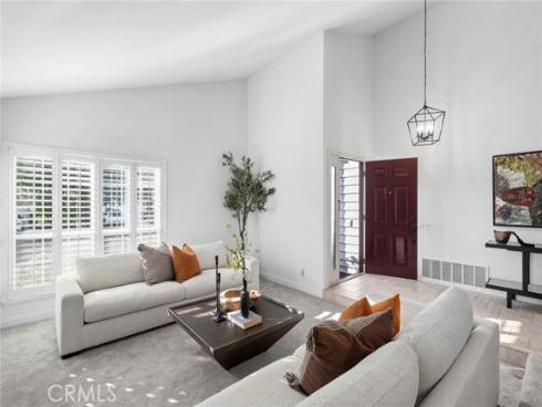 22966 Springwater , Lake Forest, CA