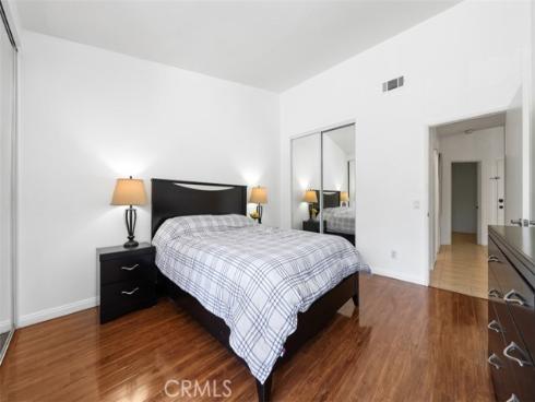 151 Chaumont , Lake Forest, CA