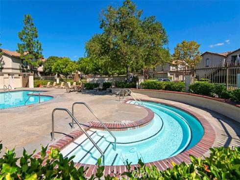 151 Chaumont , Lake Forest, CA