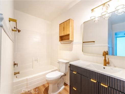 21951 Rimhurst 202 Drive, Lake Forest, CA