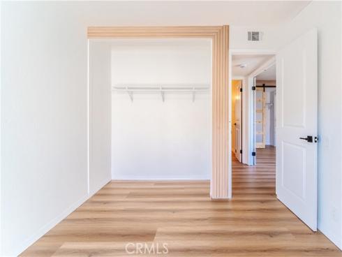 21951 Rimhurst 202 Drive, Lake Forest, CA