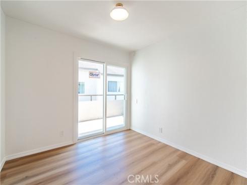 21951 Rimhurst 202 Drive, Lake Forest, CA