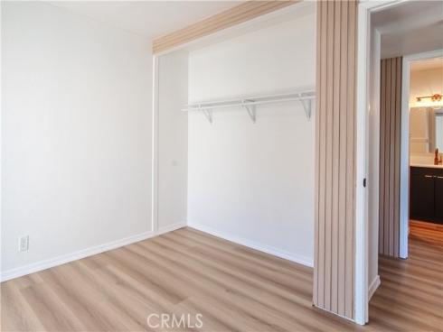 21951 Rimhurst 202 Drive, Lake Forest, CA