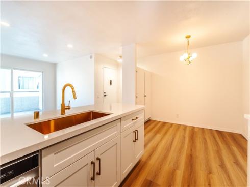 21951 Rimhurst 202 Drive, Lake Forest, CA