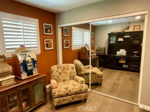 25341 Cheyenne , Lake Forest, CA