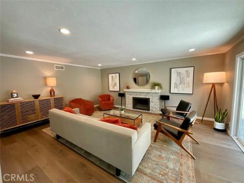 25341 Cheyenne , Lake Forest, CA