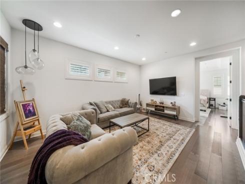 20  Forster  , Lake Forest, CA