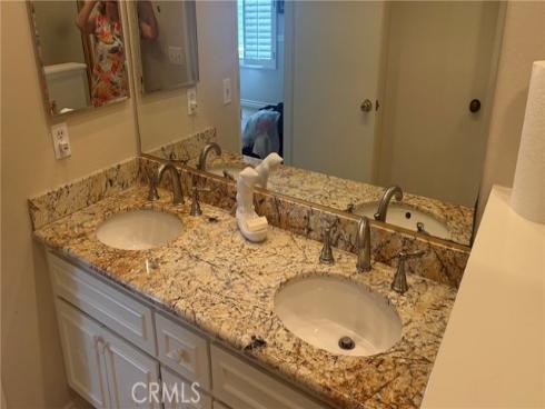 21211 Serra Vista , Lake Forest, CA
