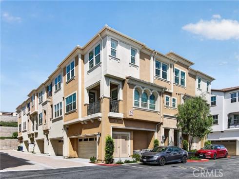 604 White Oaks , Lake Forest, CA
